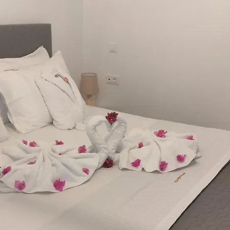 Calypso Villa *